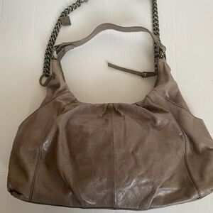 Hobo Elegant Taupe Leather Shoulder Bag